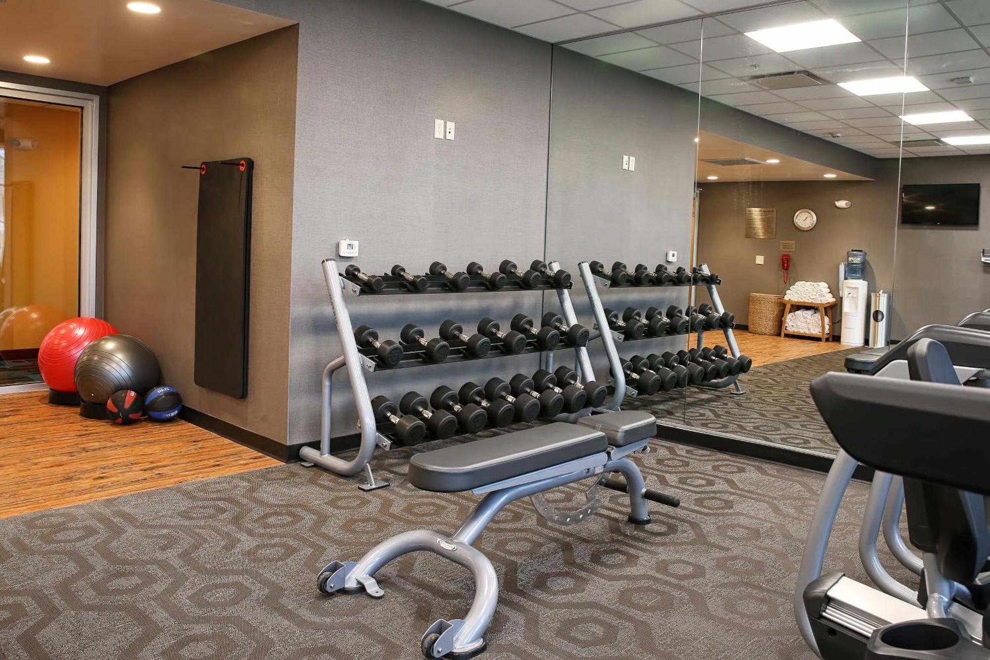Fairfield Inn & Suites By Marriott Madison Verona Extérieur photo