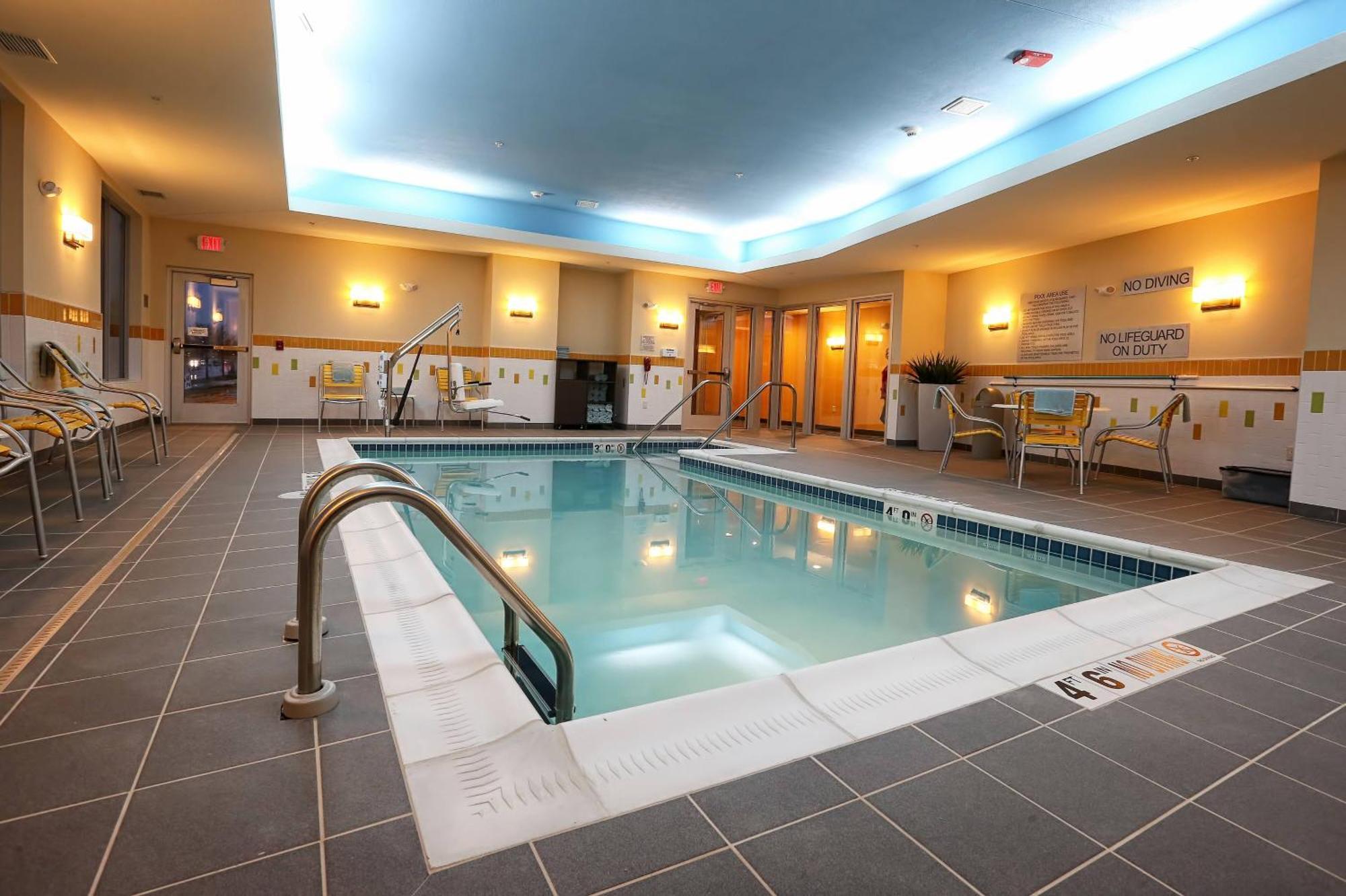 Fairfield Inn & Suites By Marriott Madison Verona Extérieur photo