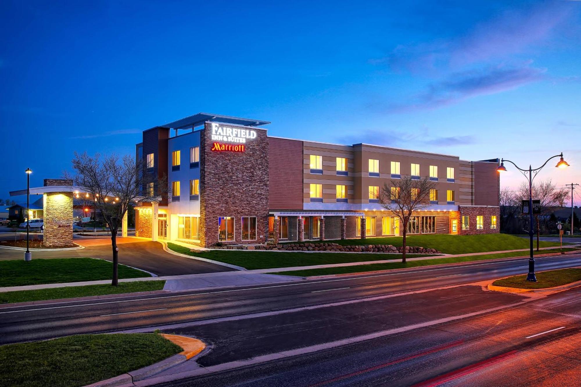 Fairfield Inn & Suites By Marriott Madison Verona Extérieur photo